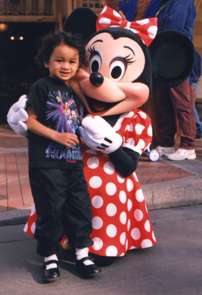 Mari poses with Minnie!