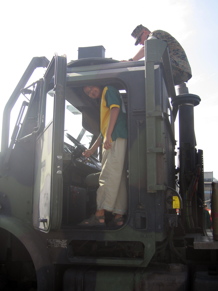 Mari explores this huge truck!